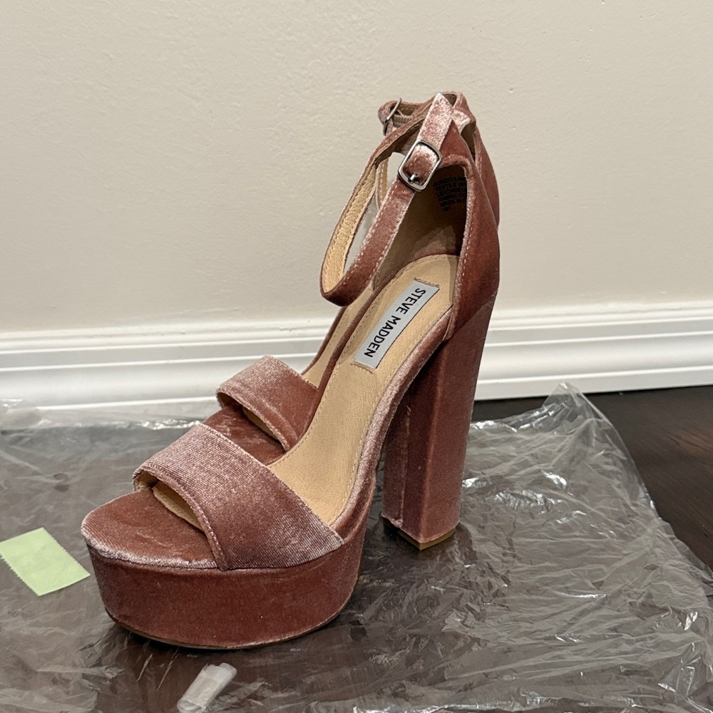 Elegant Velvet Platform Heels